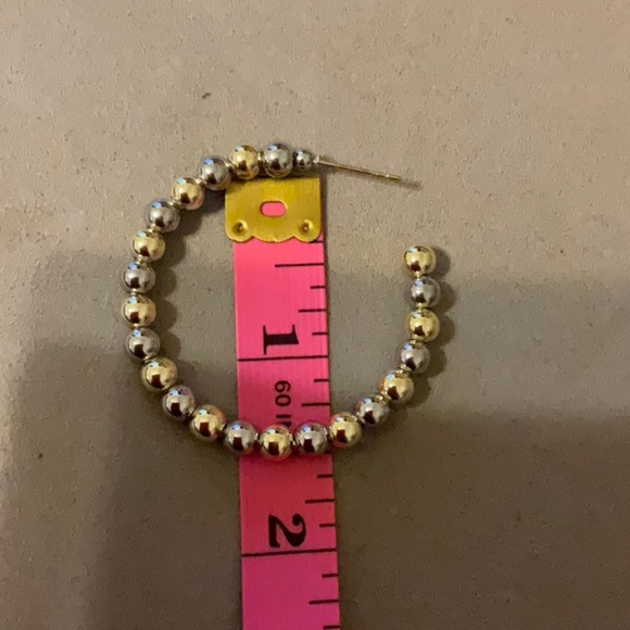 Brand new Allie + Bess mixed metal Dottie style hoop earring - Picture 5 of 6